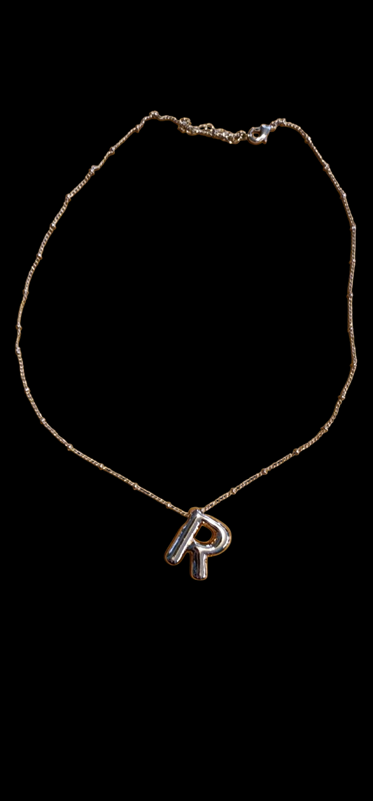 R pendent necklace